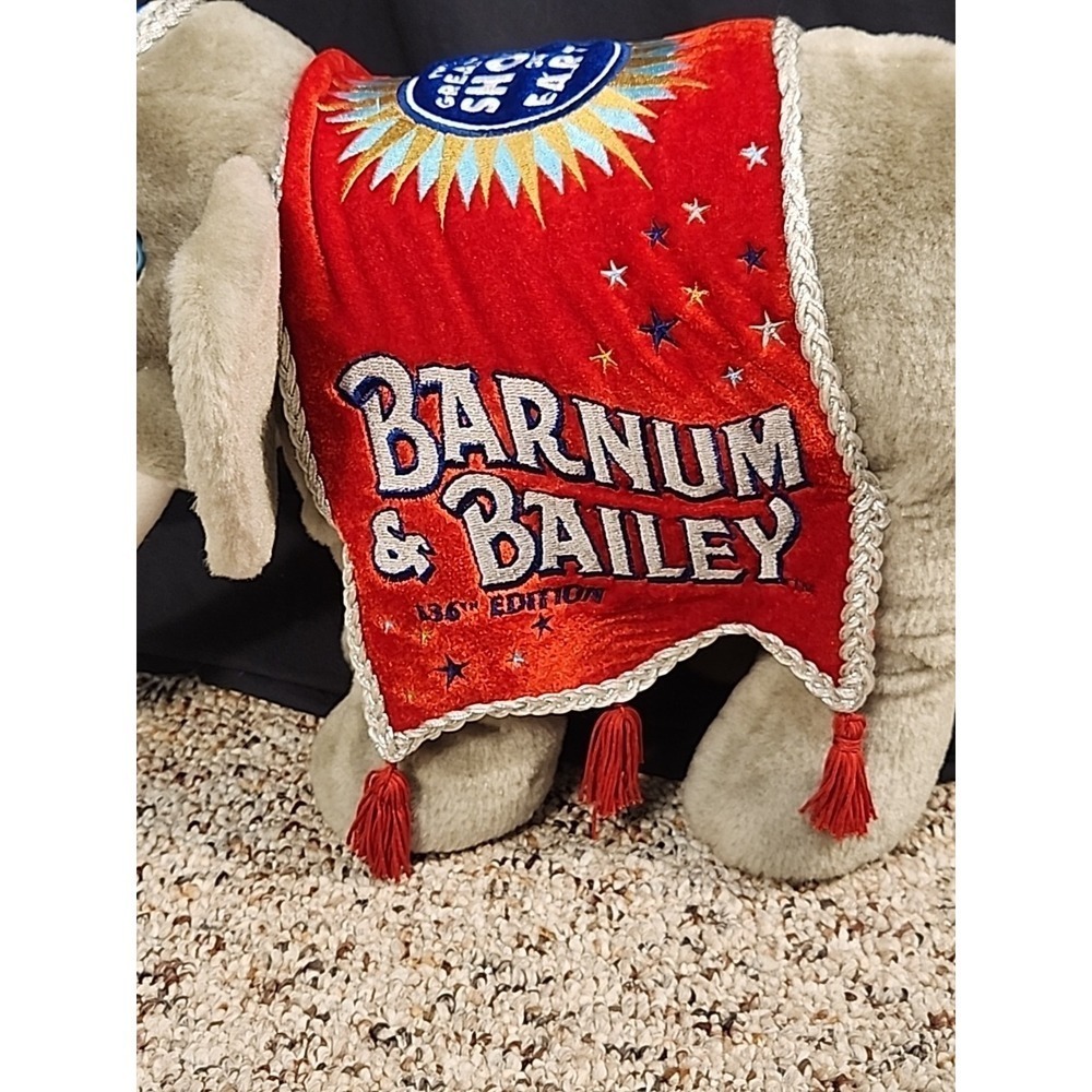 VINTAGE RINGLING BROS BARNUM 136TH EDITION ELEPHANT PLUSH STUFFED CIRCUS ANIMAL - Picture 2 of 12